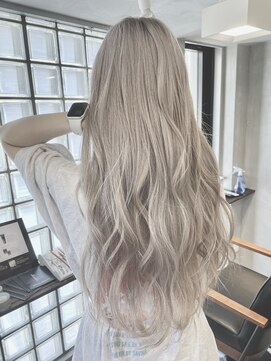 ミオ バイ レニア(mio by ReniA) milk tea white