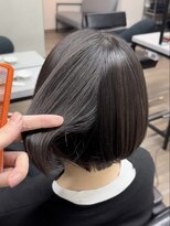 ヴィフ 大船(VIF)&nbsp;白髪活かし/白髪ぼかし/脱白髪染め/グレージュカラー/大船駅鎌倉