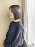 ぱつっとボブ/ぷつっとカット/アッシュ/縮毛矯正［南青山］