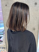 スウィープ 平尾(sweep)&nbsp;脱白髪染めも◎筋感ハイライト