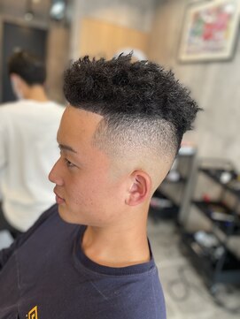 エルハウス(L house...) 【メンズ専門/理容室 】フェード スキンフェード