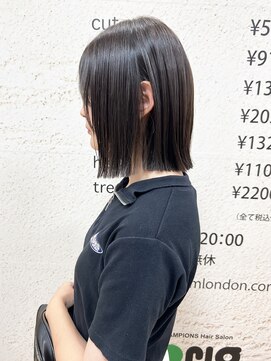 モリオ フロム ロンドン サッポロファクトリー店(morio FROM LONDON) 【morio】札幌ボブ　ぱつっと外ハネナチュラルボブ