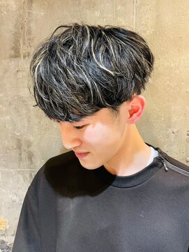 ソレイユ バイ アルフレッド(SOLEIL by alfRed) ツーブロックマッシュ ブロンドメッシュ 10代 20代