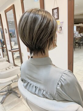 ジャスト ヘア アネックス 久里浜店(just hair ANNEX) グレージュショート