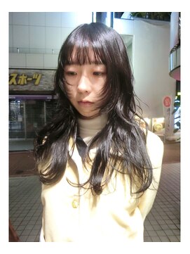 ノラ シブヤ(NORA) ハイレイヤーハッシュカットシャギーレイヤー