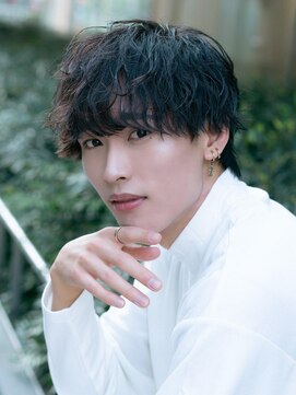 リップス 自由が丘(LIPPS) ツイストスパイラル　マッシュ　前髪あり