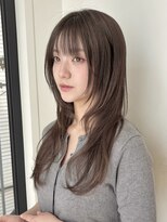レイヤーカット/くびれヘア/くすみベージュ/透明感カラー