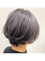 ファムヘア(fam.hair) ハイトーンショートボブ