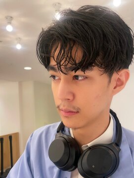 カット ドット 吉祥寺(cut.) セット時間半分に◎韓国風センターパート