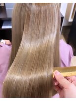 ウーア(ua.)&nbsp;透明感カラー/髪質改善