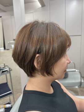ショートボブ/ベージュカラー/三軒茶屋