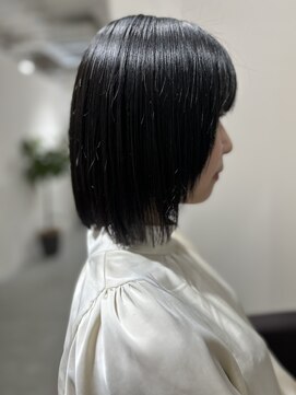 アトレ 福岡大名店(attrait) 絹髪ストレート×コンパクトボブ