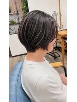 ジゼルアライ(gisele arai)&nbsp;まとまりと丸みを大切にした大人ショートボブ