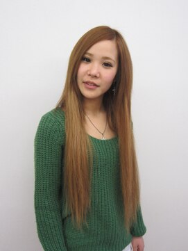 美容室イーナ(e na) オレンジベージュでみせる大人ロング