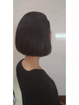 ロア ミオ 仙台駅前(Loa mio) 【Loamio】大人のボブスタイル