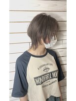 デコヘアー キートス(DECO HAIR kiitos) ウルフカット&Wカラーベージュ