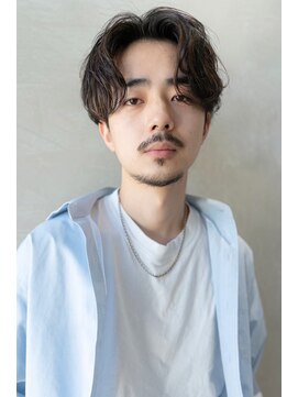 メゾンバイハバナ(maison by HAVANA) 波巻きセンターパートアップバングツーブロックマッシュ