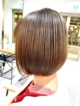 ゼストララ(ZEST Lara) 【YUICHI】透明感!ベージュボブ×髪質改善トリートメント