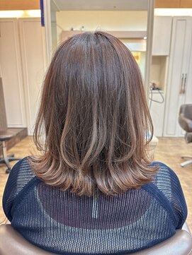 アルターリール(aL ter Rire) カール/セミディ/シアーカラー/姫カット/鎌取/尚平