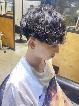 リンダテーラ(Linda tela) 【札幌白石】スペインカール/波巻きカール/メンズパーマ/パーマ