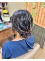 ナチュラルプラス 築町店(natural+)&nbsp;結婚式参列ヘア　シニヨン