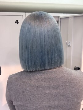 シェノン バイ アランスミシー 表参道(CHAINON by Alan smithee) パツッとボブハイトーン！