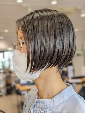 ケーオーエスビューティー(K O S beauty) グラデーションショートボブ!