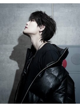 シン(syn) リバースセンターパートウルフ