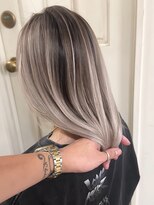 ハーパーズ 渋谷(harpers) ホワイトベージュバレイヤージュミディアムレイヤーカット