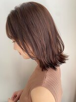 トゥーナ 表参道(tona) ミディアムレイヤー、外ハネボブ、グレージュ、脱白髪染め☆