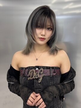 エヴァン(HEVIN) レイヤーカットウルフカットバレイヤージュ