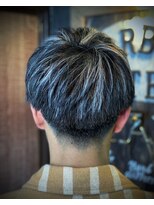 8番館&nbsp;メンズ　ラウンドマッシュ　ブリーチメッシュハイライト