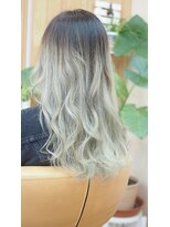 ジェンヌ(Sienne)&nbsp;ホワイトアッシュグラデーション/20代/30代/40代/50代/60代