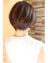 【30代40代50代】シルエットが綺麗なショートボブ　ショート