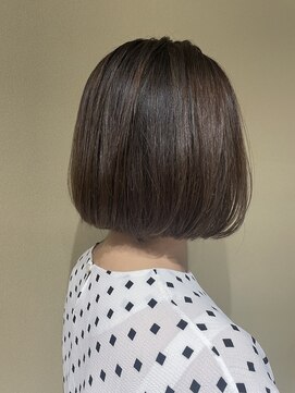 ゼンドットカラスマ(Zen.karasuma) 大人ミニボブ