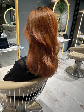 ロンドメリア 天神大名店(Lond Melia) ★斜めバングミディアムヘアグレージュカラーシルキーベージュ★