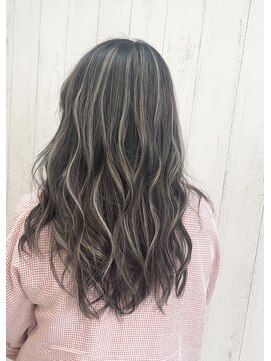 ベジット 町田店(Bejitto) コントラストハイライト/モノトーン