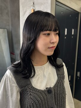 テトヘアー(teto hair) くびれ巻きミディアム透明感ブルーブラック