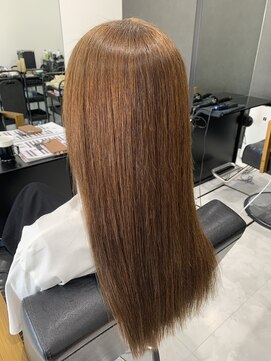 ディティール(Detail) 縮毛矯正×メンテナンスカット