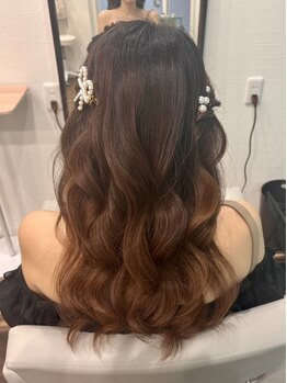 ヴィアス(Vias)の写真/【近鉄四日市＊徒歩２分】結婚式/パーティ/推し活など♪服装や雰囲気に合わせたヘアアレンジをご提案