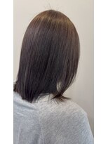 白うさぎ レイヤーカット