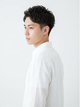 ライフイズモーメント 浜松富塚店(Life is...Moment) ショートアップバングスタイル