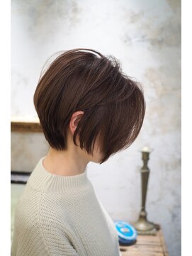 リタへアーズ(RITA Hairs) [RITAHairs]髪の多い方へお勧めなショート☆サロンスタイル