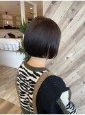 パツっと切りっぱなしボブ