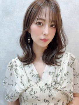 エン(en) 【en 本山】大人かわいいミディアム・シエナカラー