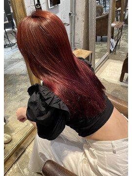 ノラギンザユー(NORA GINZA/U) ブリーチなしカラー赤レッドカラーレイヤーカット