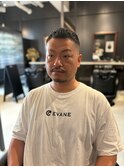 大人海外スキンフェードベリーショート：花形　知希