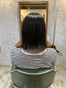 ヘアーサロン キー(Hair salon key) ストレートボブ