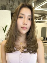 エル(el.) 小顔魅せレイヤーカット☆ハッシュカット☆ザクザクレイヤー