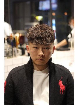 キングスマントーキョー 立川店(KINGSMAN TOKYO) スペインカール